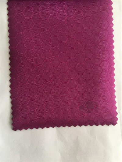 JS-CNYI-大足球格 PVC-25 尼龍面料  背囊/雨衣面料   防水 防油 圍裙布料 正面照